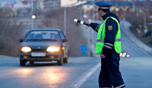 Требование предъявить свидетельство ТС