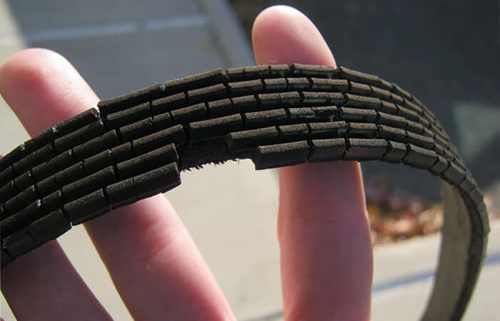 Критический износ приводного ремня Киа Рио 3