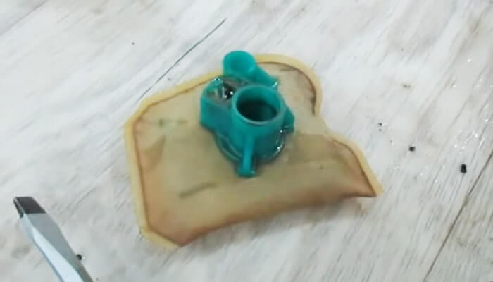 Второй топливный фильтр грубой очистки Hyundai Solaris второй-фильтр-грубой-очистки-hyundai-solaris.jpg