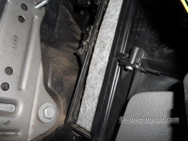 Замена салонного фильтра Форд Фокус 2