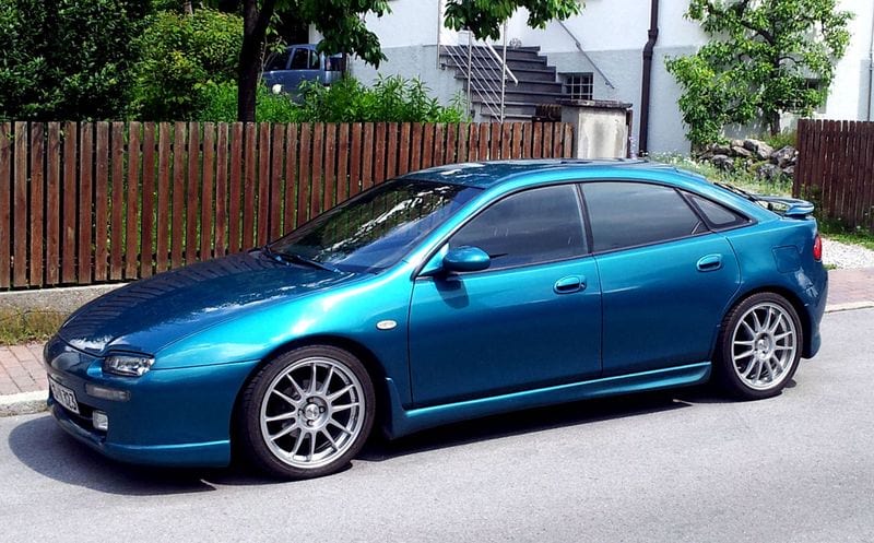 Mazda 323F