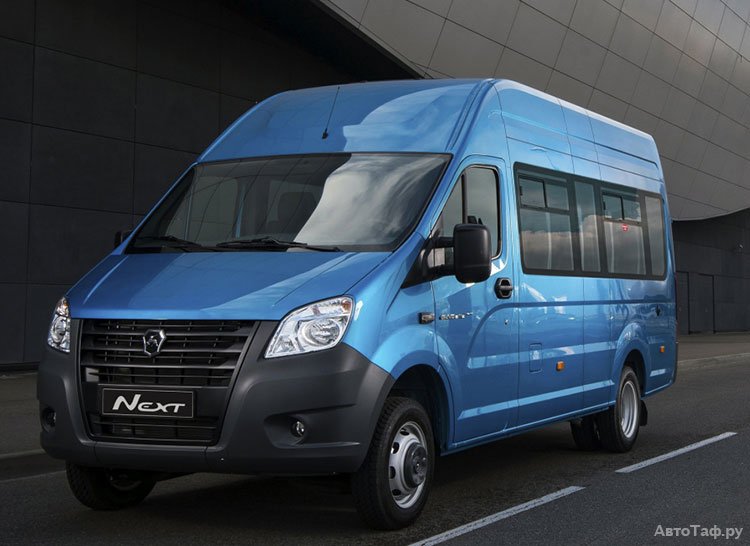 ТОП-19 микроавтобусов для семьи в 2022 году