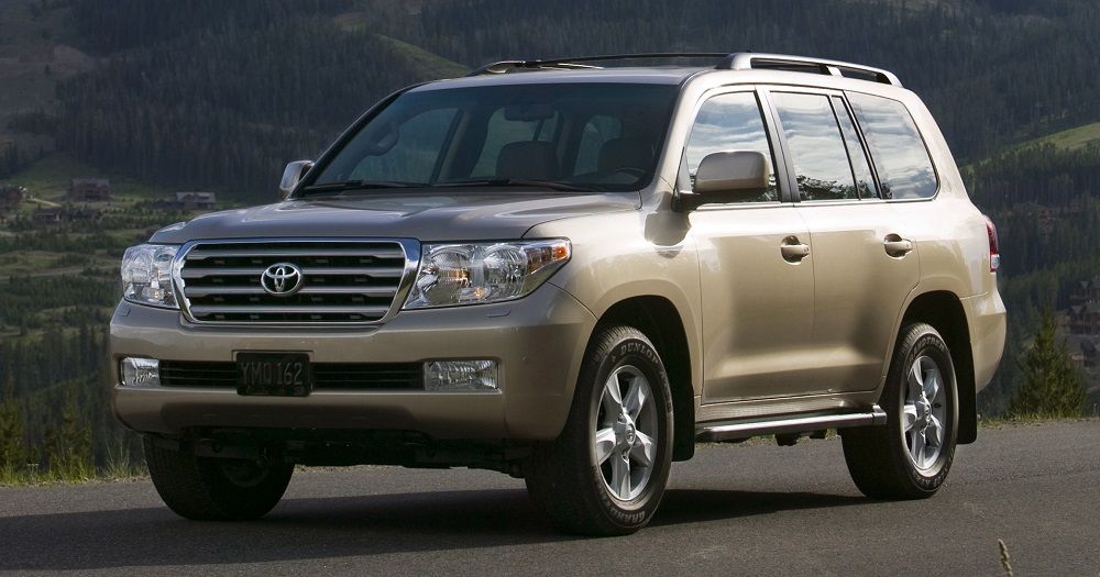 Toyota Land Cruiser 200 Надёжный внедорожник с пробегом Toyota Land Cruiser 200