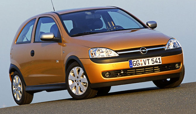 Opel Corsa C - хороший автомобиль за 200 000 руб.