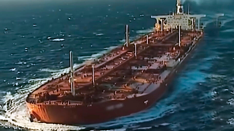 Гиганты на колесах и с крыльями: самые большие транспортные средства