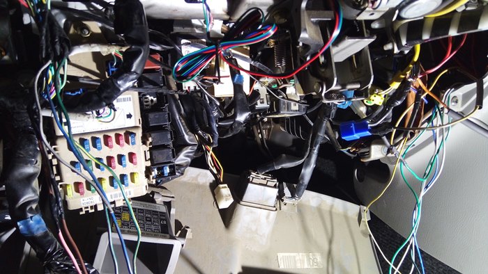 Нюансы установки сигнализации с автозапуском Нюансы установки сигнализации с автозапуском