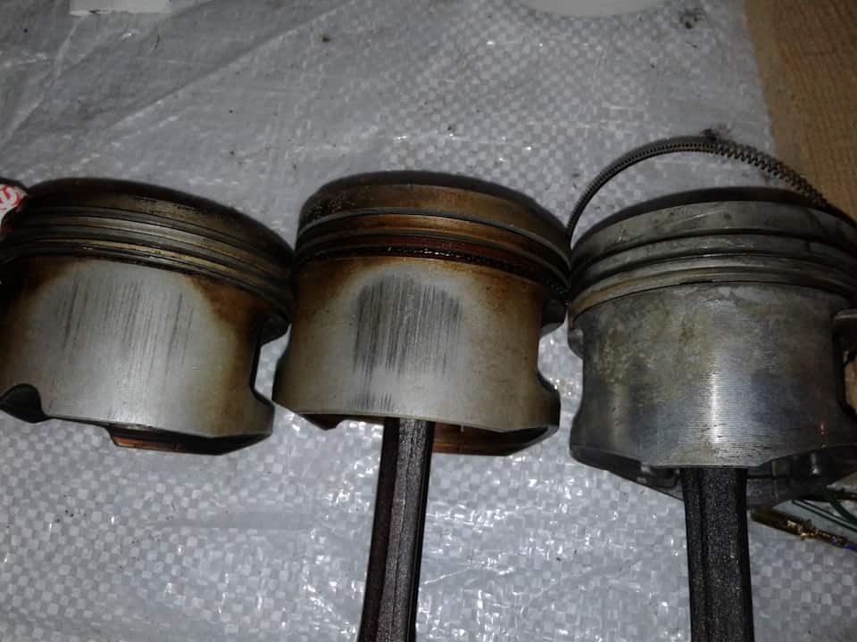 Задиры поршней