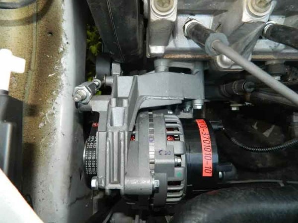 Генератор автомобиля, принцип работы и устройство, мощностные характеристики, напряжение выдаваемого тока, размеры и схема