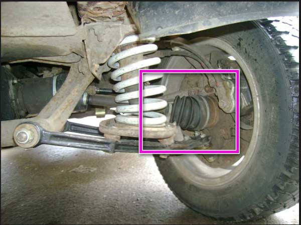 Хруст при повороте руля в движении и на месте: признаки и причины