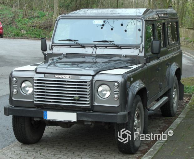 Land Rover Defender