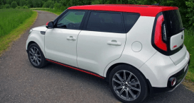 Kia Soul сзади Kia Soul сзади