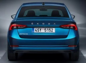 Skoda Octavia сзади