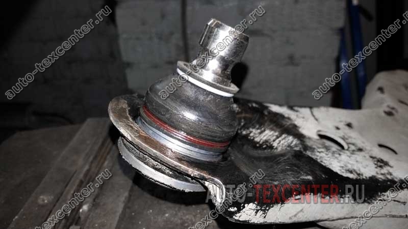 %D0%97%D0%B0%D0%BC%D0%B5%D0%BD%D0%B0-%D1%88%D0%B0%D1%80%D0%BE%D0%B2%D0%BE% D0%B9-%D0%BE%D0%BF%D0%BE%D1%80%D1%8B-Kia-Sorento-XM-4.jpg