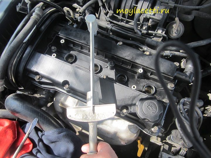 Замена прокладки клапанной крышки Лачетти Замена прокладки клапанной крышки Лачетти