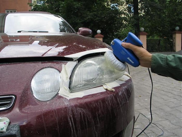 Полировка стекла фар машинкой Полировка стекла фар машинкой