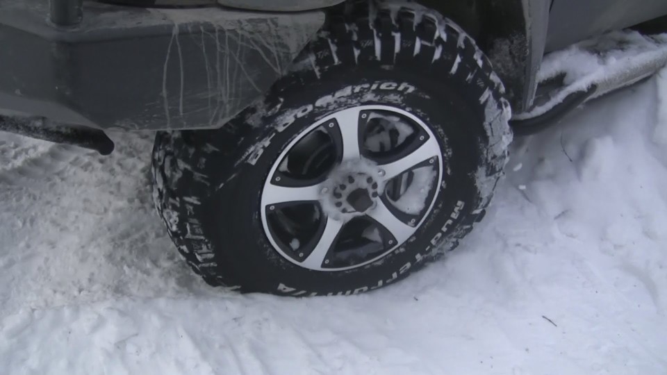 Спущенное колесо - неприятность в пути