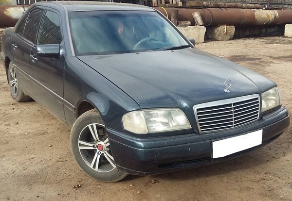 Мерседес w202 за 200 тысяч рублей