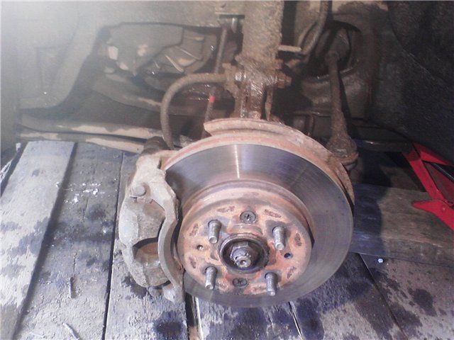 Как заменить подшипник на Киа Рио?