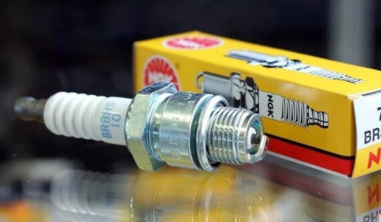 свечи ngk