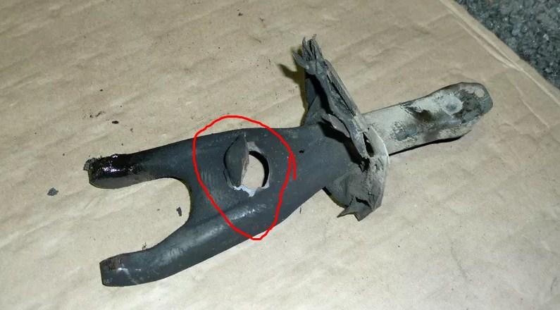 протерлась вилка сцепления