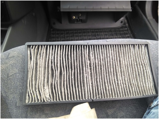 Грязный салонный фильтр Киа Спектра