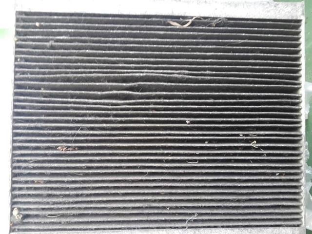 Салонный фильтр Рено Дастер: где находится, замена