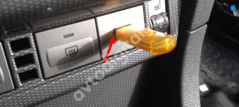 Как слушать музыку в машине с телефона