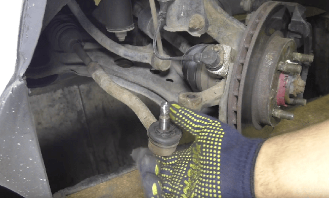 Рулевые наконечники скрипят