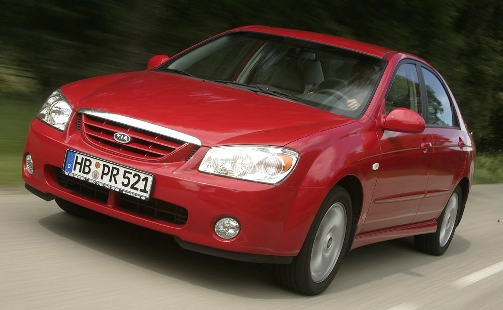 Подержанный автомобиль до 150 тысяч Kia Cerato