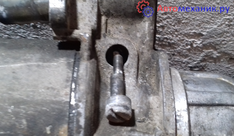 стартер не крутит