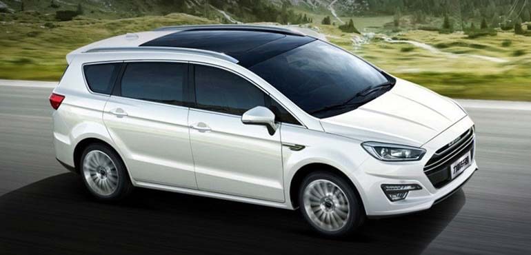 купить семиместный автомобиль