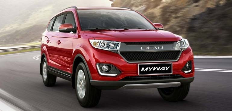 7 местный автомобиль