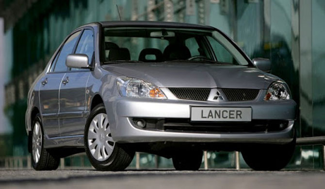 Mitsubishi Lancer IX - надежный автомобиль за 200 тысяч рублей