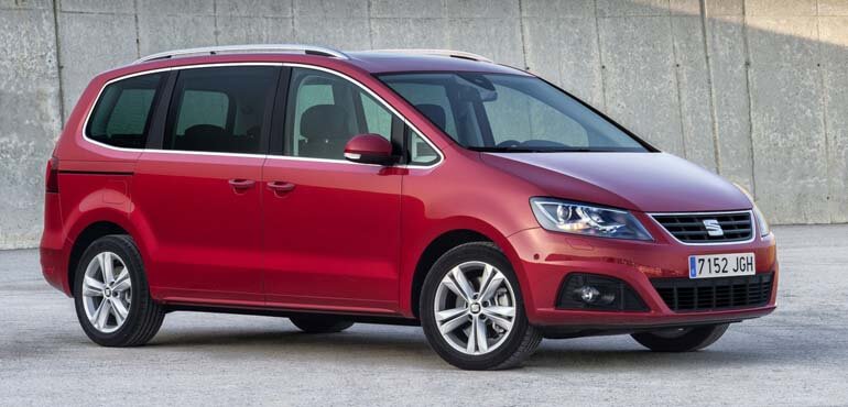 7 местный автомобиль