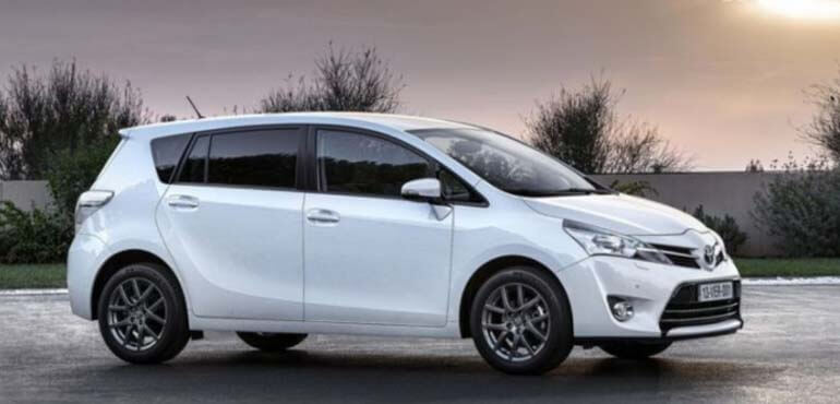 лучшие семиместные автомобили 2021