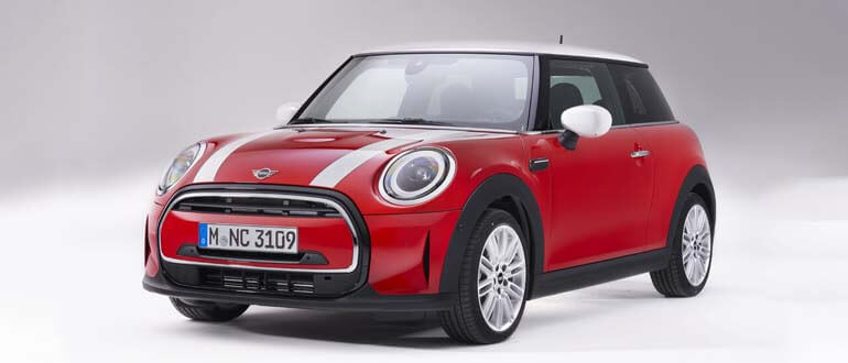 какая машина для начинающих для девушек