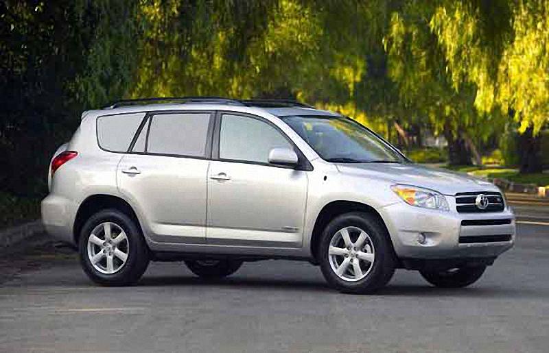 Лучшие кроссоверы до 1 000 000 рублей 2023 года