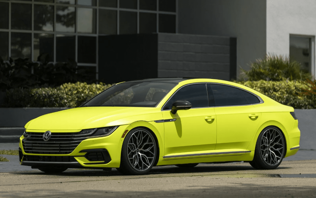 Топ-10 лучших машин среднего класса: рейтинг 2023 года