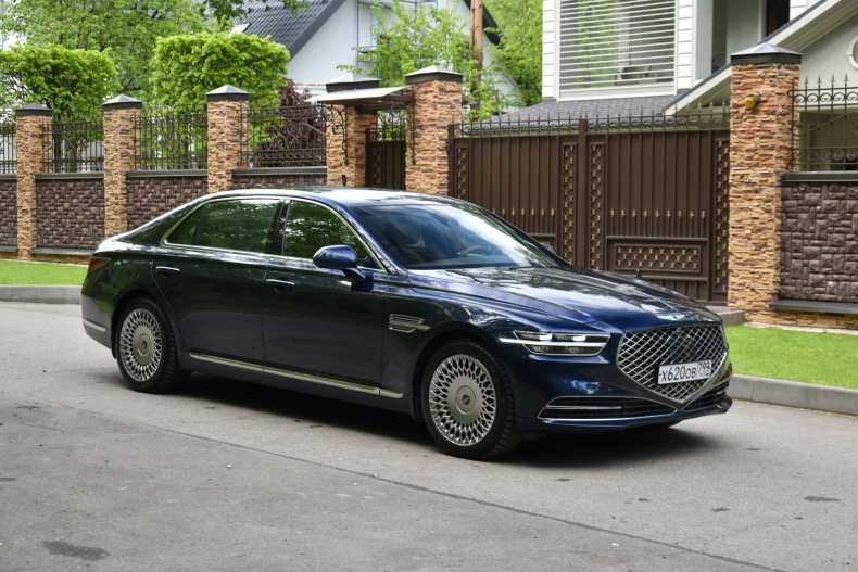 Самые дорогие машины представительского класса: рейтинг премиальных автомобилей