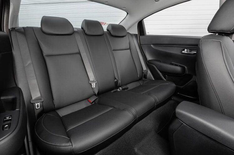 Лучшие авто С класса с пробегом: рейтинг 28 самых комфортных автомобилей среднего класса