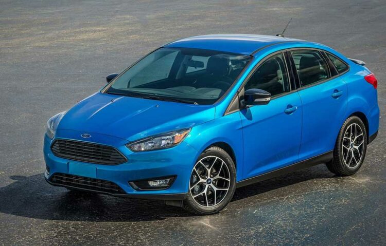 Лучшие авто С класса с пробегом: рейтинг 28 самых комфортных автомобилей среднего класса