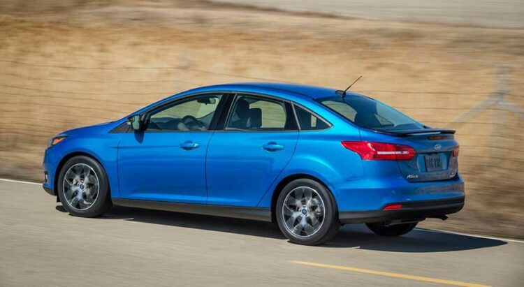 Лучшие авто С класса с пробегом: рейтинг 28 самых комфортных автомобилей среднего класса