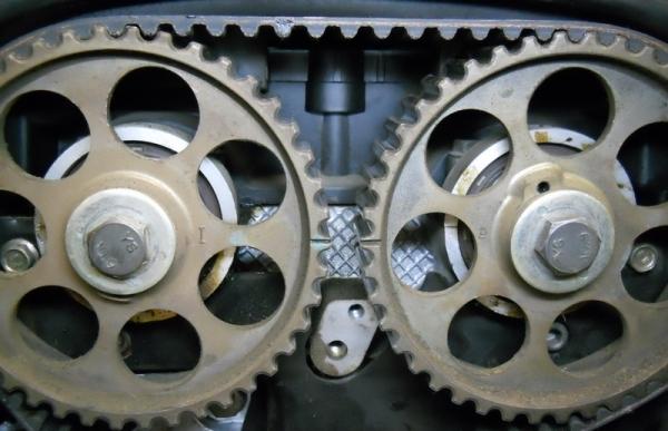 Замена ремня ГРМ Дэу Нексия DOHC 16 клапанов