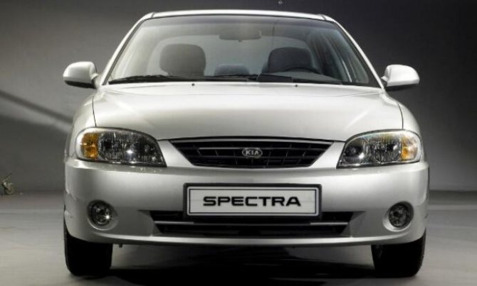 Замена салонного фильтра Kia Spectra