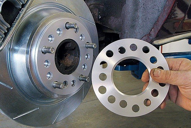 Что означает ET-вылет на дисках автомобиля