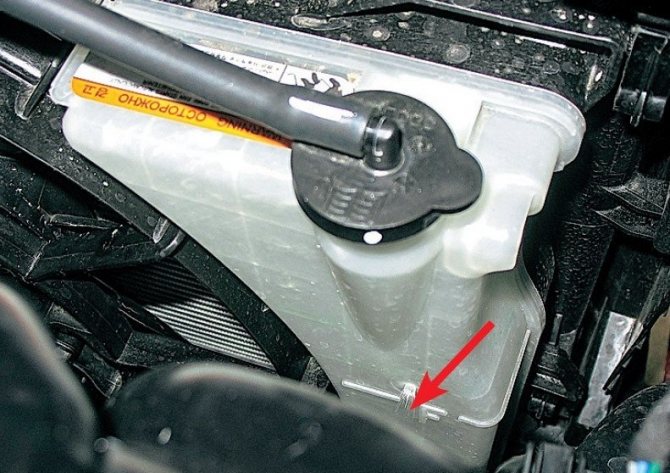 Бачок охлаждающей жидкости Хендай Солярис