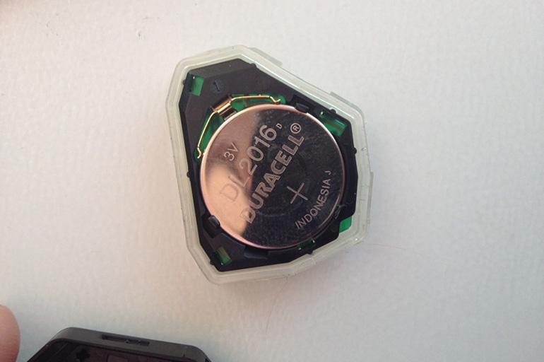 Киа Спортейдж 3 замена батарейки в ключе