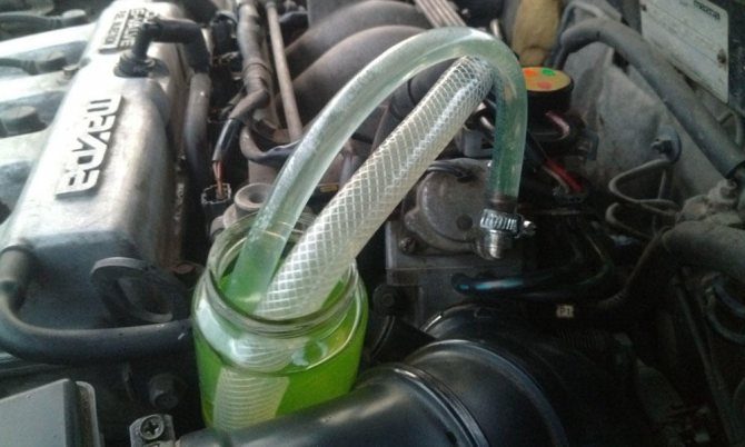 Снятие и установка радиатора отопителя