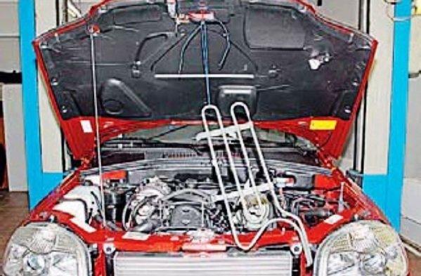 Как снять и заменить радиатор охлаждения Нива Шевроле