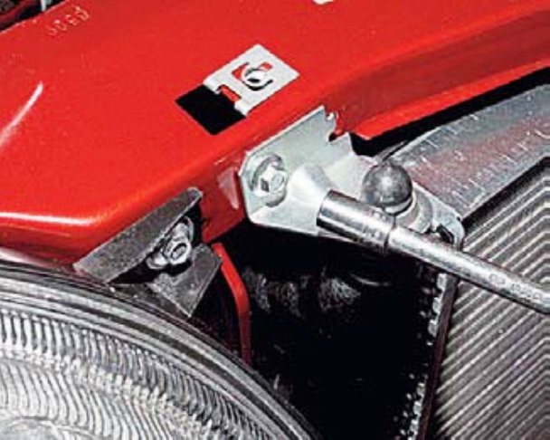 Как снять и заменить радиатор охлаждения Нива Шевроле